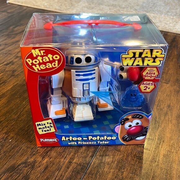 STAR WARS R2-D2 ARTOO-POTATOOMr. POTATO HEAD w PRINCESS Tater Change Faces